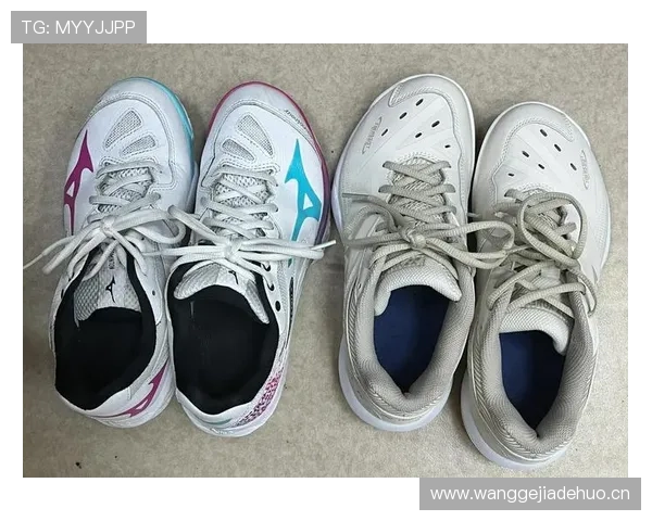 菲利克斯家里连拖鞋都比我房租贵