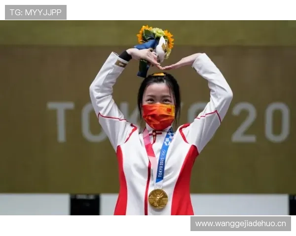 陈梦家的冰箱里塞满了冠军奖杯，连放酸奶的地方都没有